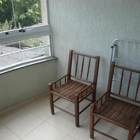 Apartamento Aluguel Temporada בומבינאס מראה חיצוני תמונה