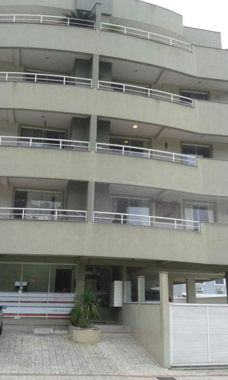 Apartamento Aluguel Temporada בומבינאס מראה חיצוני תמונה