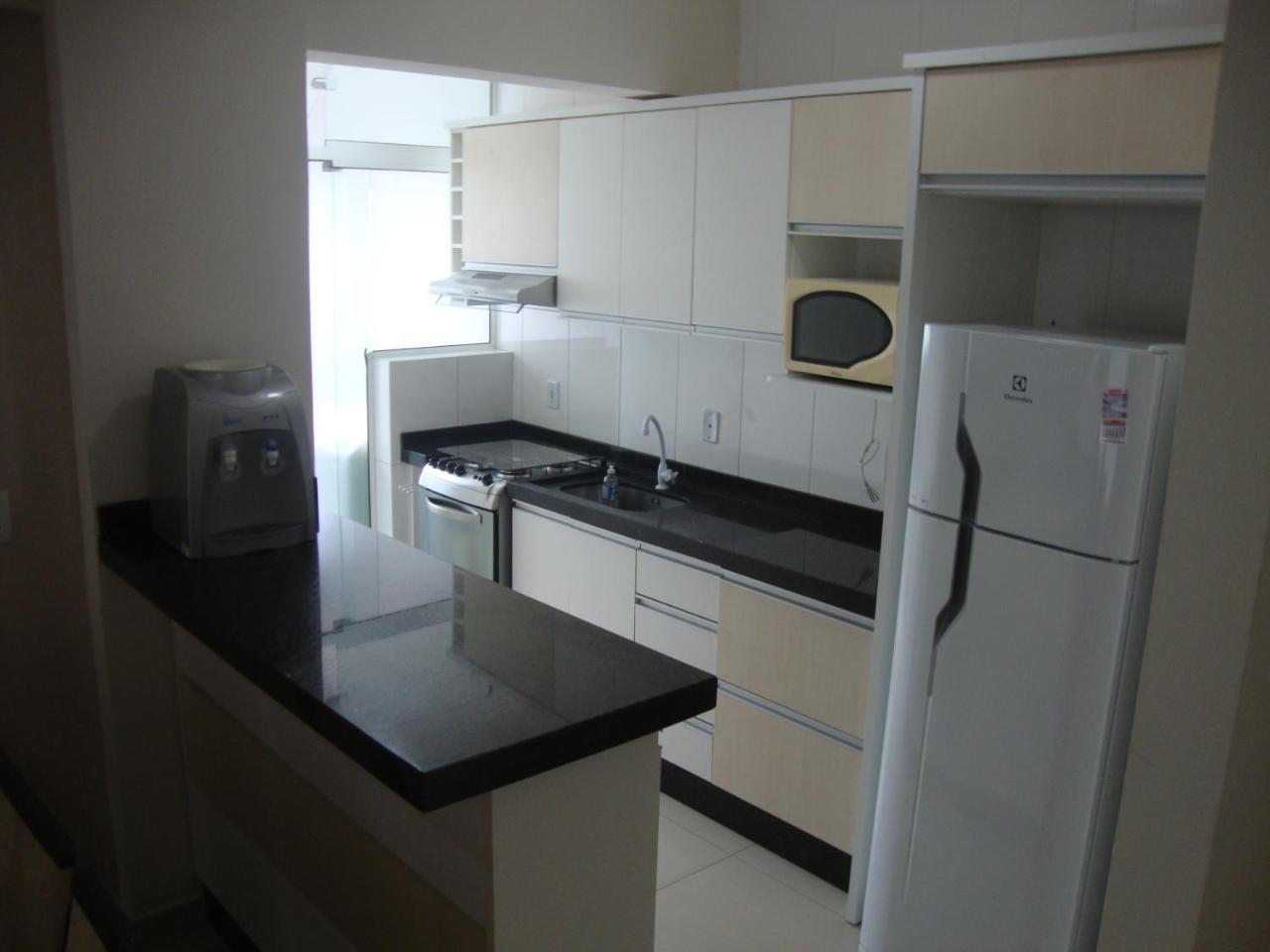 Apartamento Aluguel Temporada בומבינאס מראה חיצוני תמונה