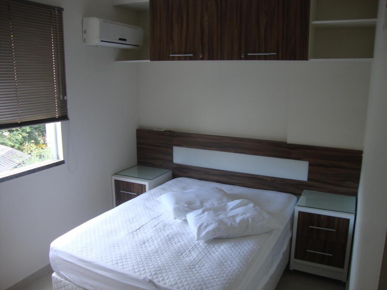 Apartamento Aluguel Temporada בומבינאס מראה חיצוני תמונה